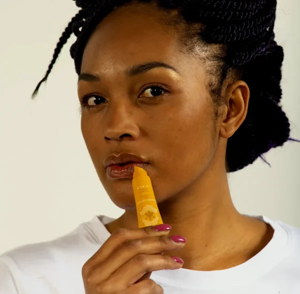 Honey Lip Care, Natural - Made in French - 0.5 Floz