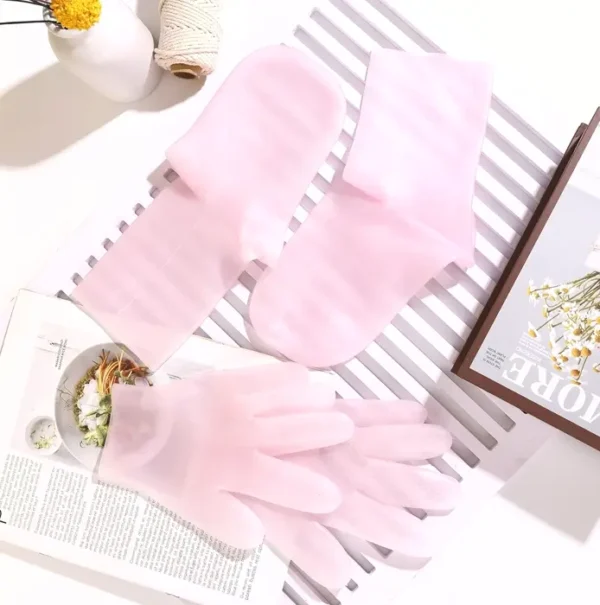 Hydrating Booties & Handwear Set with Silicone Aloe Rose